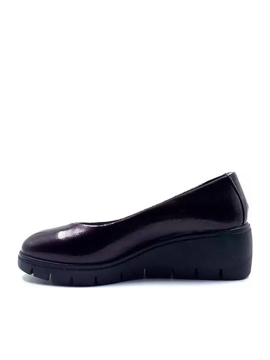 Anatomic Women's Closed Toe Platforms Burgundy