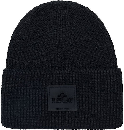 Beanie Beanie Knitted in Black color