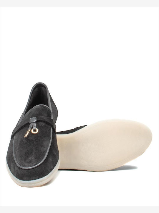 Women's Loafers in Black Color