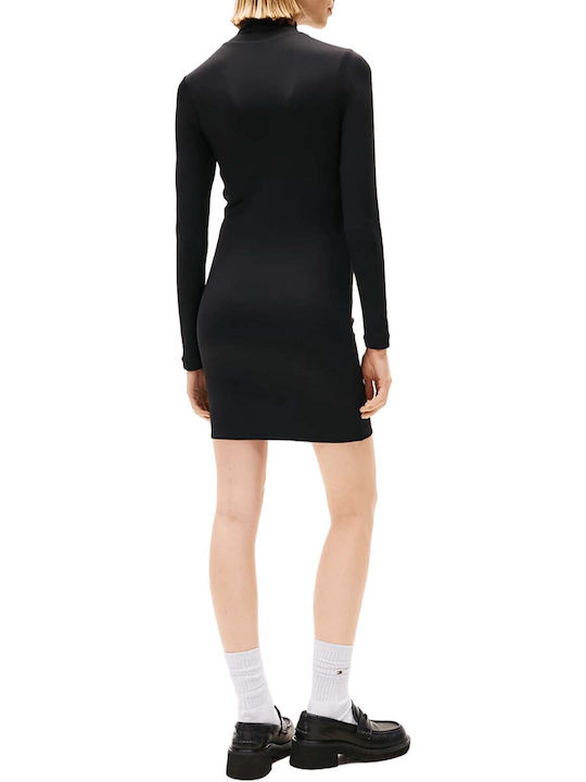 Rochie Mini Tricotată Cu Guler Înalt Argintiu