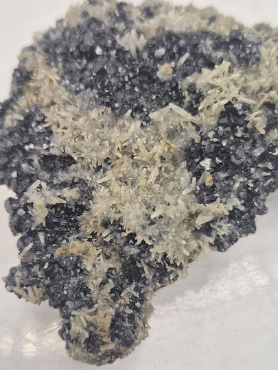 Mostră Brută De Galenit Pirită Vârfuri De Cuarț – Pietre Naturale