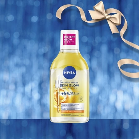 Nivea Glowing Skin Set Îngrijire pentru Hidratare & Curățare facială 2buc
