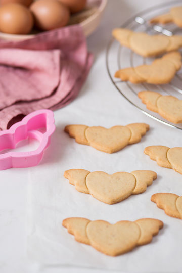 Decora Cookie Cutter Heart Plastic