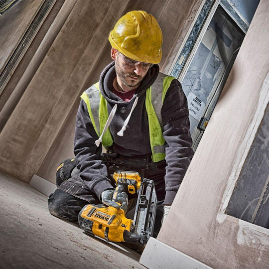 DEWALT Καρφωτικό Μπαταρίας DCN660M2 18V 2x4Ah για Καρφιά