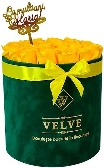 Aranjament Floral Radiance În Cutie Rotundă Verde 25 Trandafiri Săpun „La Mulți Ani Maria!” Decor Galben