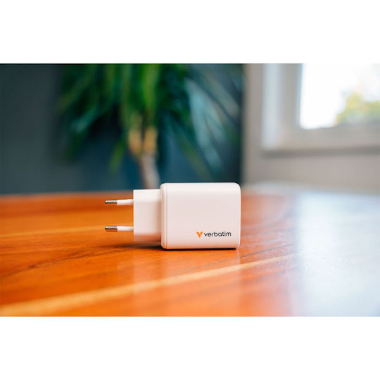 Verbatim Charger Without Cable GaN with USB-A Port and 2 USB-C Ports 65W Power Delivery / Quick Charge 3.0 Whites (Essentials)