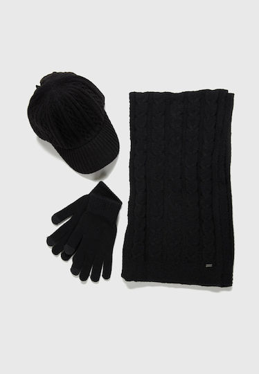 Beanie Beanie Knitted in Black color