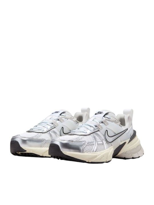 Nike V2K Run Chunky Sneakers Summit White / Pure Platinum / Light Iron Ore / Metallic Silver Nike V2K Run Chunky Sneakers Summit White / Pure Platinum / Light Iron Ore / Metallic Silver