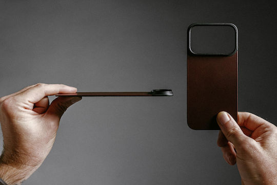Nomad Rustic Back Cover Leather / Silicone 1.15mm Brown (iPhone Air)