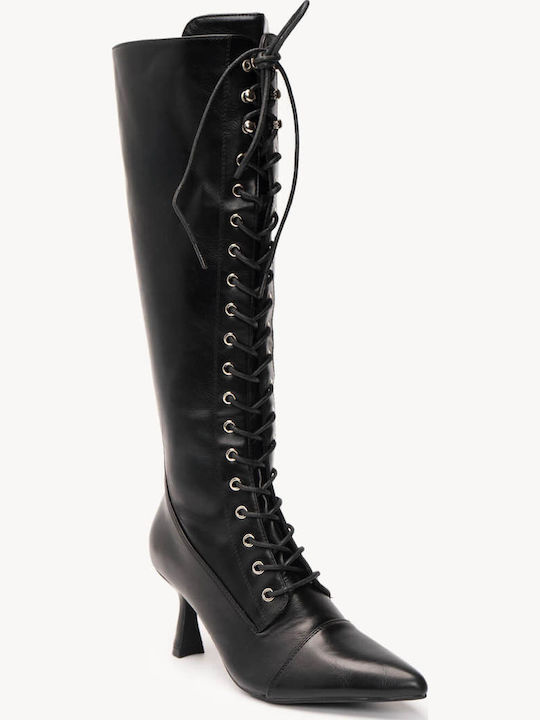 Schwarze Damenstiefel mit Schnürsenkeln Ganze Linie
