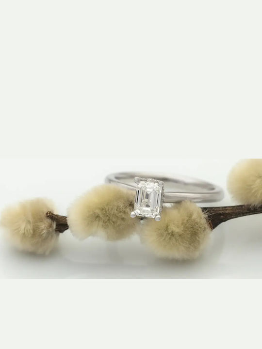Single Stone from Gold 18K with Diamond