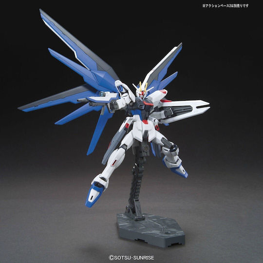 Namco - Bandai Gundam: Freedom ZGMF-X10A Екшън фигура в мащаб 3:24