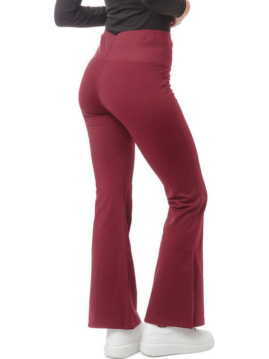 Burgundisches Hochbund Caprijeans Ausgestellt