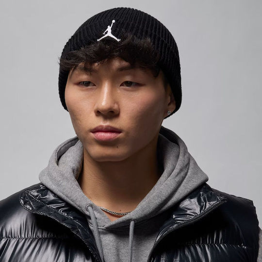 Terra Beanie Beanie Unisex Beanie Knitted in Black color