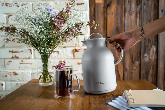 Vialli Design Amo Кана Термос Пластмасов Без BPA 1л Сив