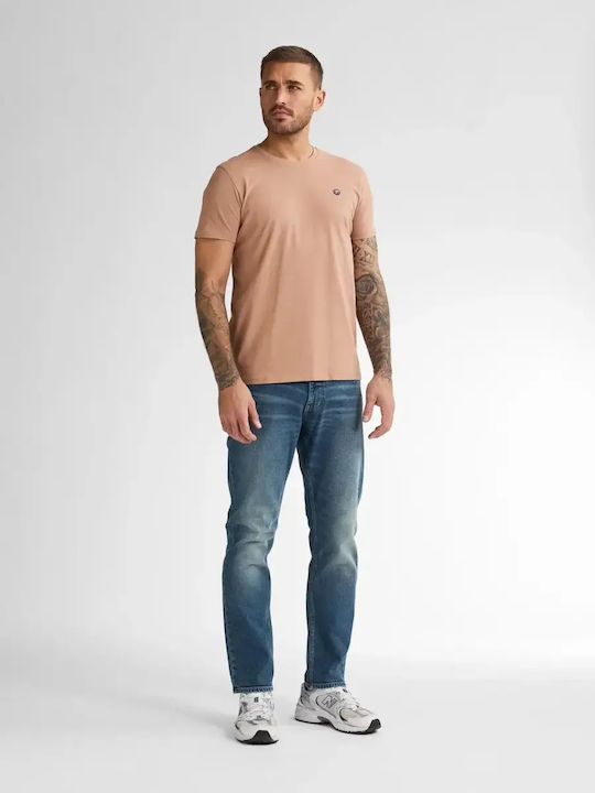 T-shirt Sandal Wood