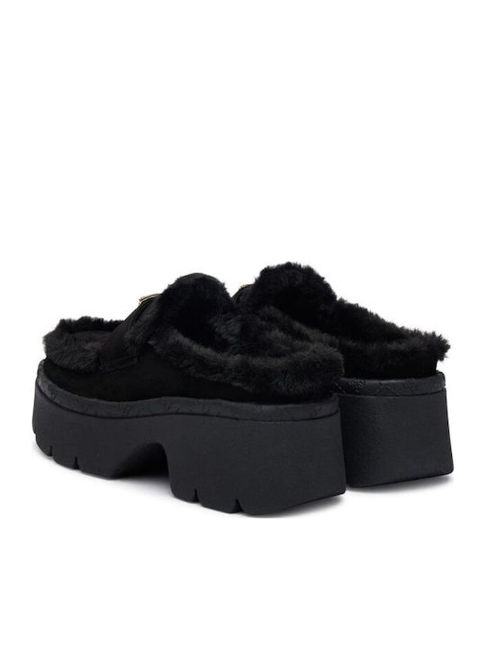 Leather Mules with Low Heel in Black Color