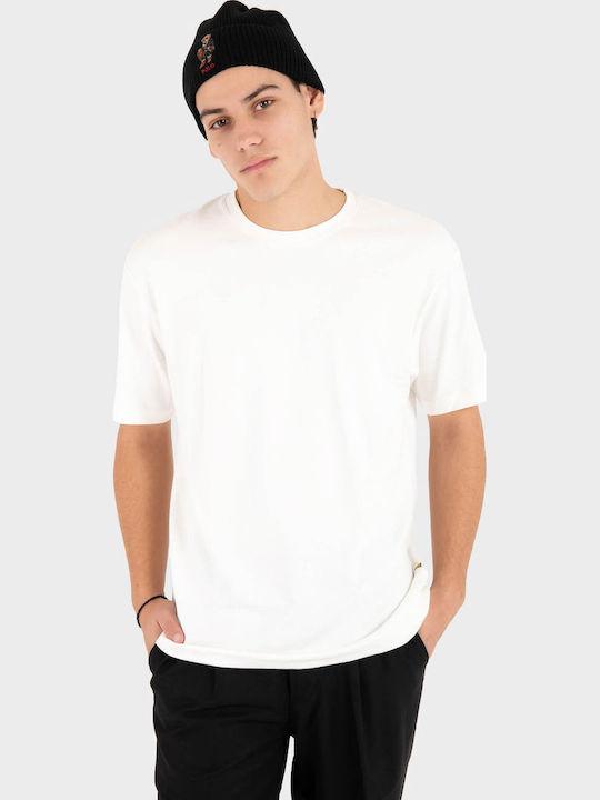 T-shirt White