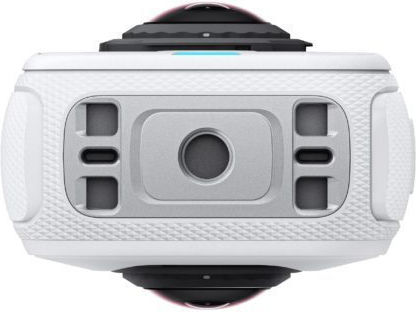 Insta360 X4 Action Camera 8K 360° Capture Underwater Starter Bundle with Touch Screen 2.5" and Wi-Fi White