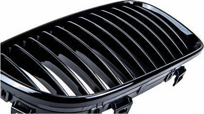Моно Крило Маска На Радиатора Mtuning Мат Черен Bmw 1 E81 E82 E87 E88 Facelift 2007-2011