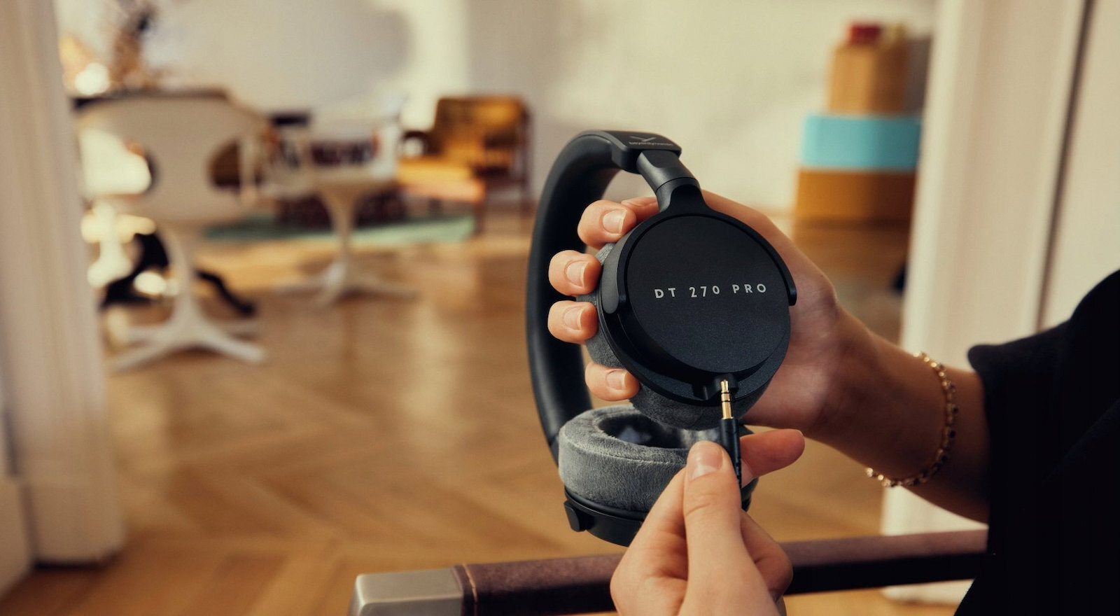BeyerDynamic DT 270 PRO Ενσύρματα Over Ear Ακουστικά Μαύρα