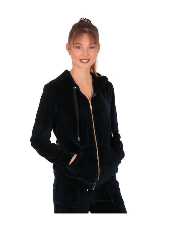 Silia D
