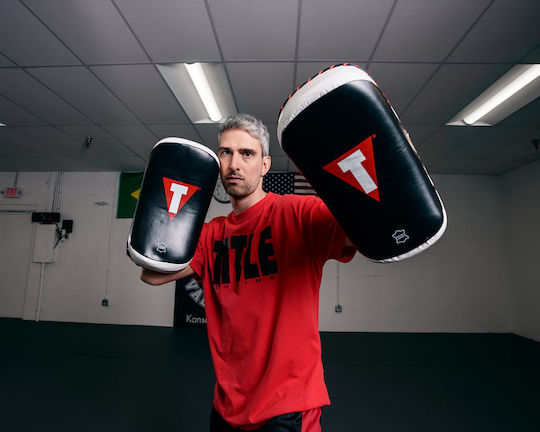 Title Boxing PAO Pads за бойни изкуства 2бр Черен