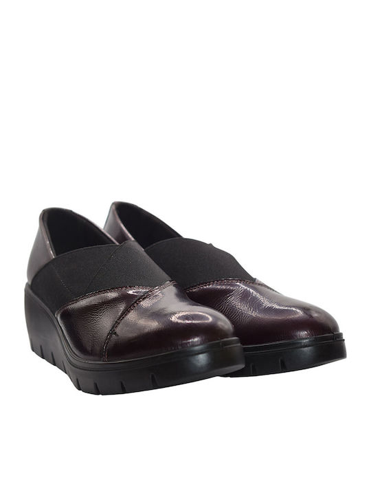 Anatomic Women's Leather Burgundy Slip-Ons
