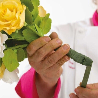 Flower Strip Light Green 1.2cm X 27m Flower Strip Light Green 1.2cm X 27m