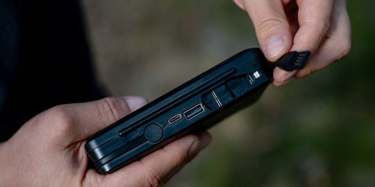 Newell Doppelter Batterieladegerät