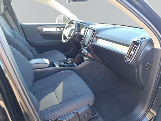 Volvo XC40 T5 Twin Engine DCT Momentum PHEV (Plug In) '20