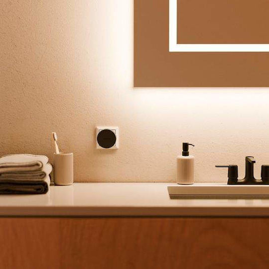 Twelve South Безжично зарядно Qi2 с USB-C порт 35W Power Delivery Черен (PowerBug)