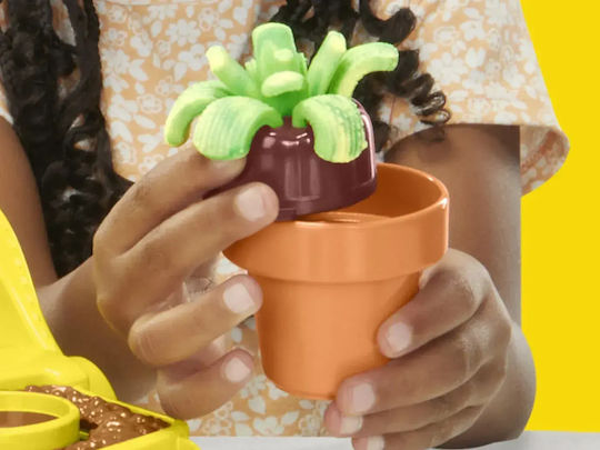 Hasbro Play-Doh Plasticine Blooming Garden Game Set For Ages 3+