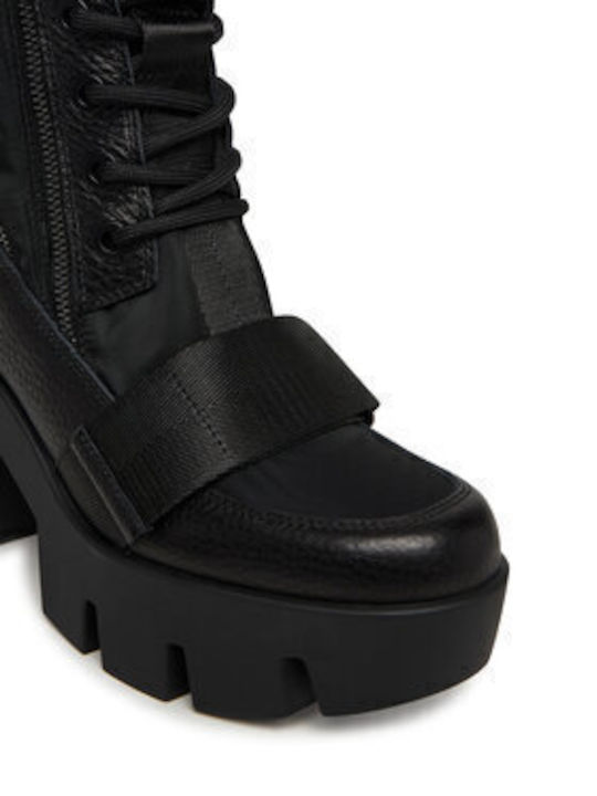 United Nude