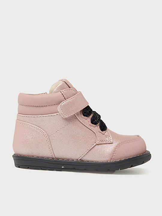 Biker Kinderstiefeletten aus Lackleder mit Klettverschluss Rosa