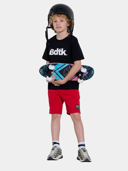 Kids' Athletic Shorts/Bermudas Red