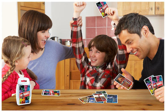 Настолна игра Guide to Anime Movies Top Trumps за 2+ играчи 6+ години (EN) Winning Moves