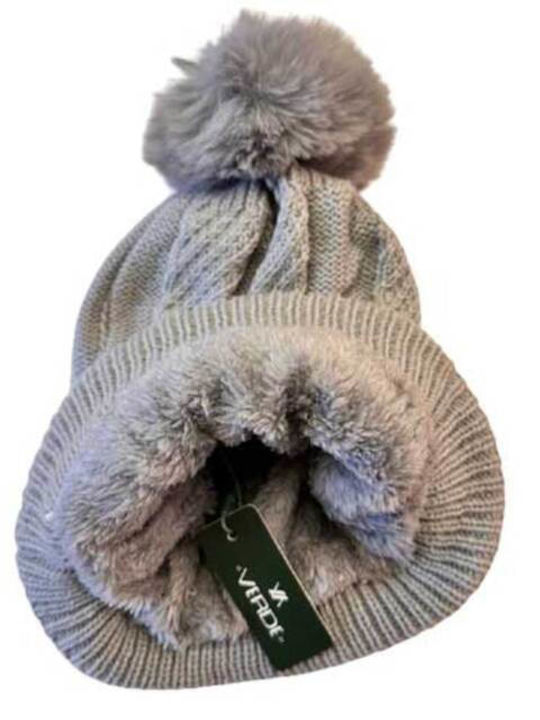 Set with Beanie Knitted in White color