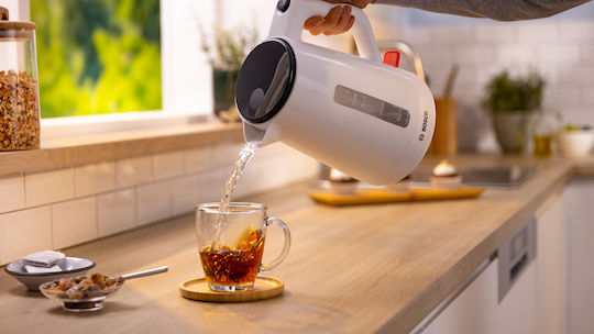 Bosch MyMoment Електрическа Кана 1.7л 2400W Бял
