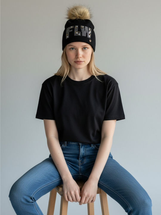 Pom Pom Beanie Beanie Knitted in Black color