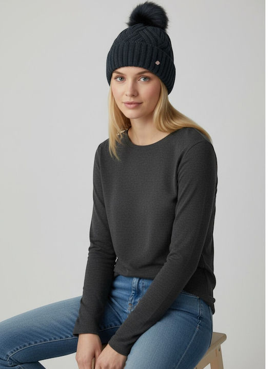 Beanie Beanie Knitted in Blue color