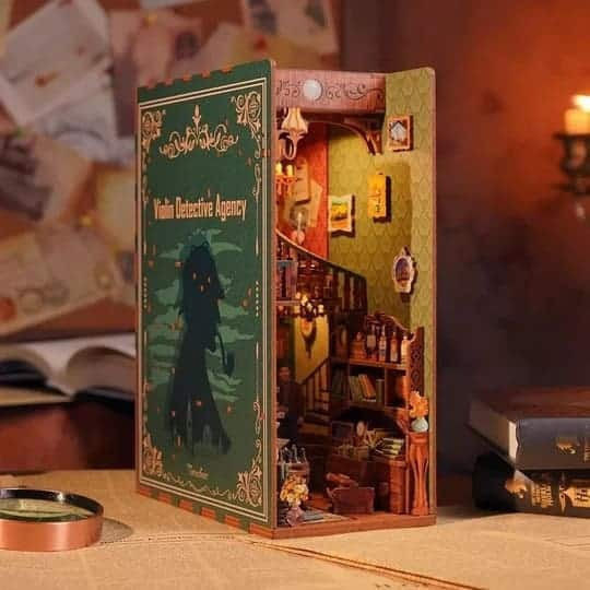 Tonecheer Παιχνίδι Κατασκευών Ξύλινo Book Nook Kit Violin Detective Agency DIY για Παιδιά 15+ Ετών