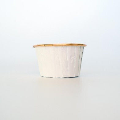 Λευκές Θήκες Cupcakes Βάση 5xυ3,8εκ 25 Τεμ Αλουμινίου