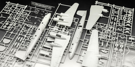 Assembly Model Revell Focke-wulf Fw 200 C-5/c-8 Airplane 240 Pieces