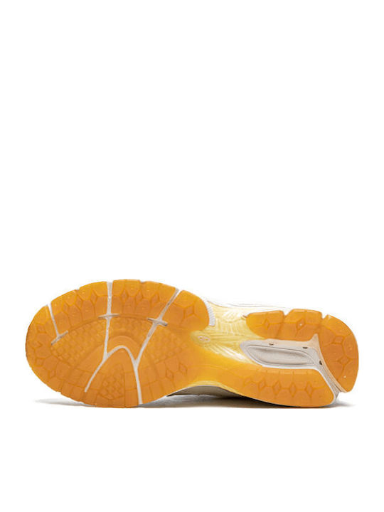 2002r Sneakers Μπεζ