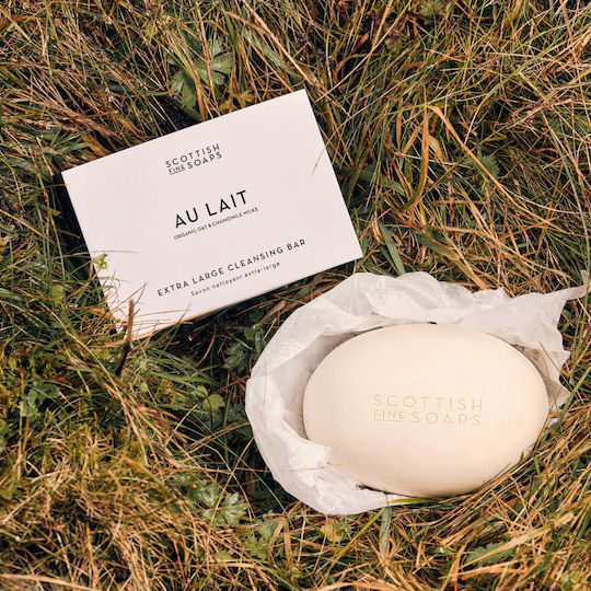 The Scottish Fine Soaps Μπάρα Σαπουνιού με Βούτυρο Καριτέ & Χαμομήλι & Γλυκερίνη 300gr