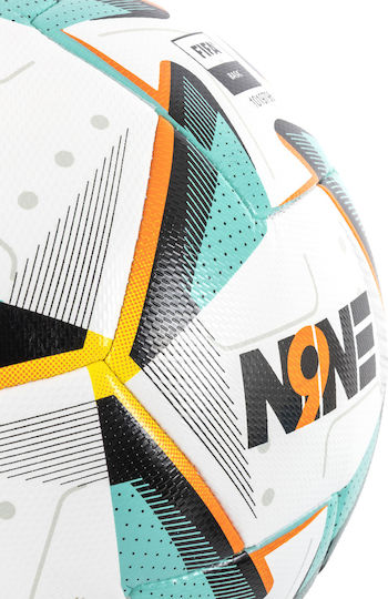 Nine Fußball