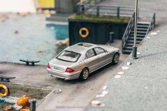 Macheta Auto Mercedes-benz S-class Argintiu 1:64 Tarmac