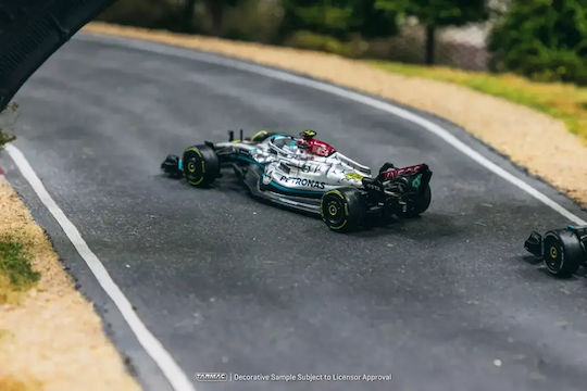 Моделна Фигура Автомобил Mercedes Amg W13 E Perf Petronas Tarmac 1:64 Tarmac Works