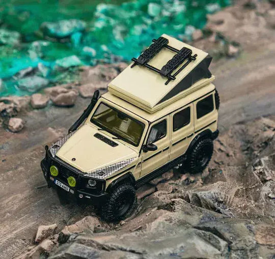 Macheta Auto Mercedes Amg G63 Camping Bej 1:64 Tarmact